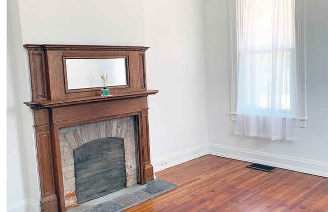 4125 Apple St, Cincinnati, OH 45223 - photo 2