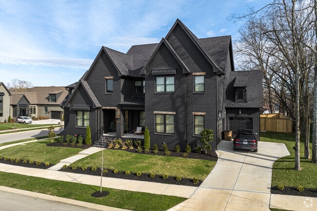 Some modern houses in Thompson’s Station are huge and surely bold in design.