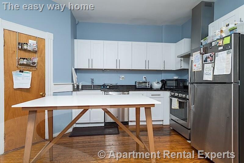 220 Prospect St unit 2, Cambridge, MA 02139 - photo 1