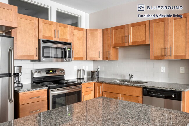 632 Massachusetts Ave unit FL2-ID763, Cambridge, MA 02139 - photo 7
