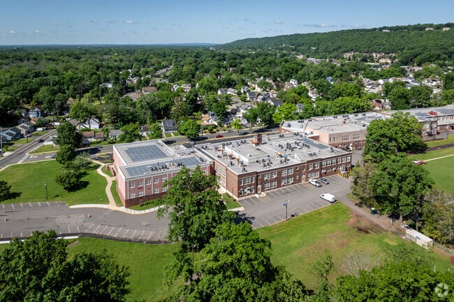 Niche graded the diversity at North Plainfield Middle School at A-.