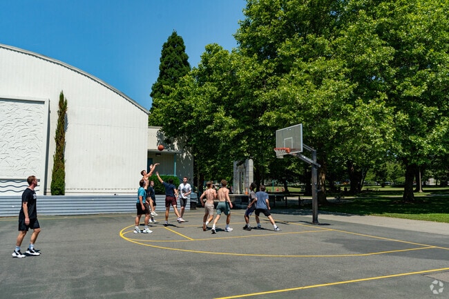 The basketball courts next to the Green Lake Community Center are popular in the summer.