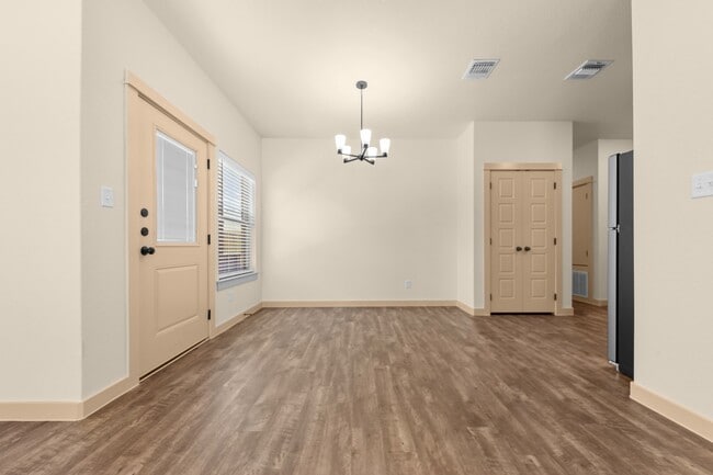 5901 Cordillera Dr unit 5901 B Cordillera, Killeen, TX 76549 - photo 4