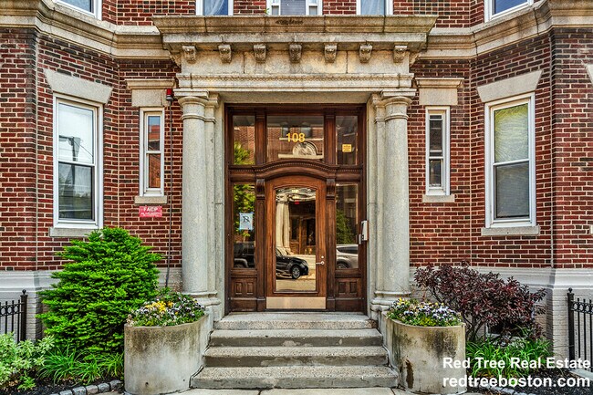 112 Jersey St, Boston, MA 02215 - photo 2