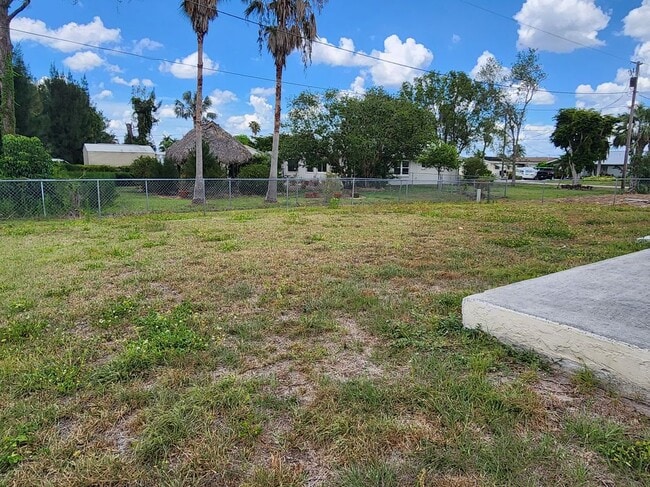 13032 Ninth St, Fort Myers, FL 33905 - photo 3
