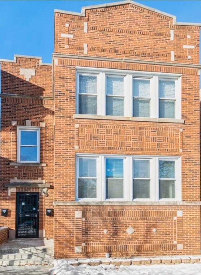 7544 S Sangamon St unit 2, Chicago, IL 60620 - photo 2