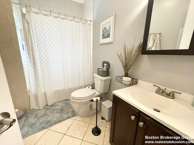 25 Sudan St unit 1, Dorchester, MA 02125 - photo 7