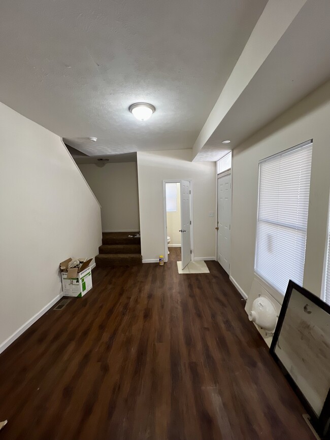 269 E 13th Ave, Columbus, OH 43201