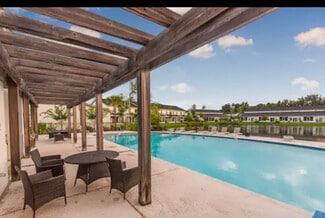 1703 Mariners Cir, St Simons Island, GA 31522