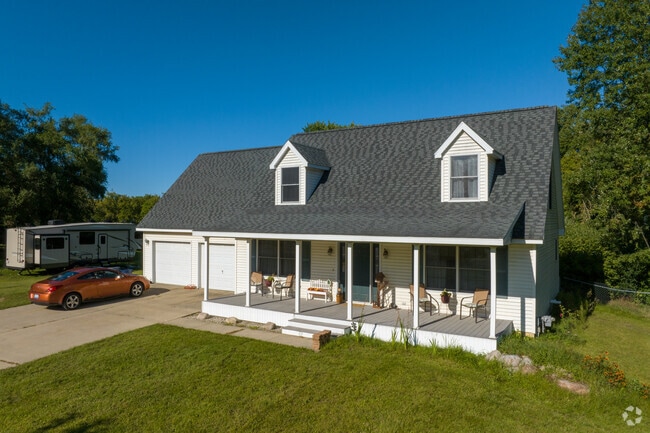 Cape Cods in Clio have steep roofs to easily fend off winter weather.