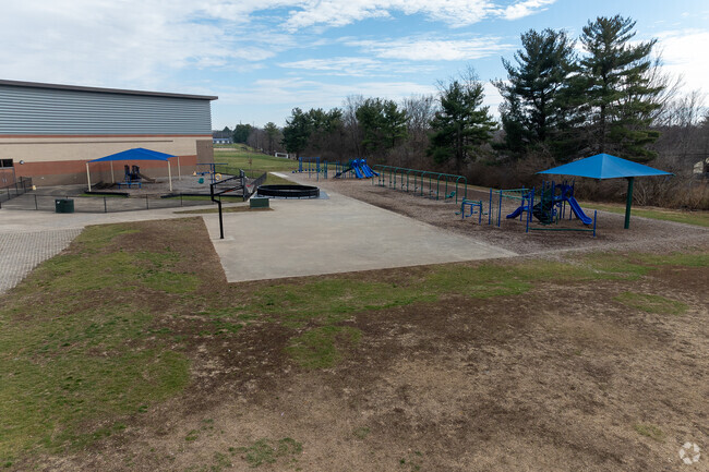 The student population of Wellington Elementary is 622 and the school serves PK-5.