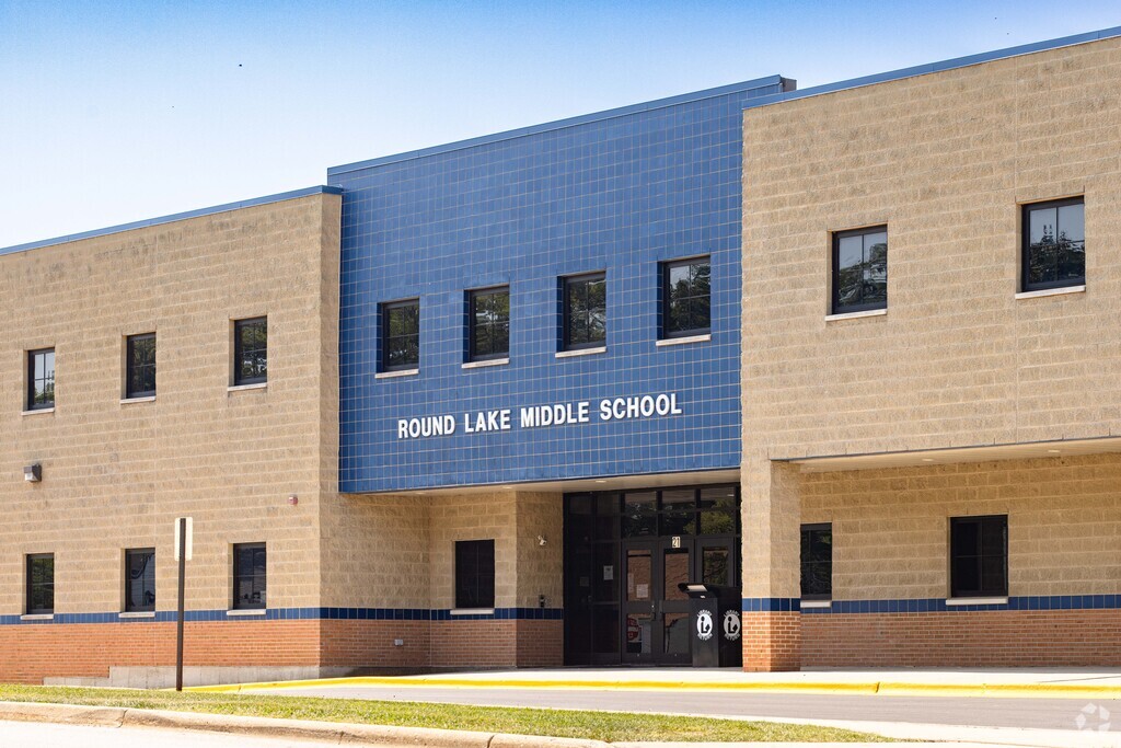 Round Lake Middle School is a public school option for residents of Round Lake Heights.