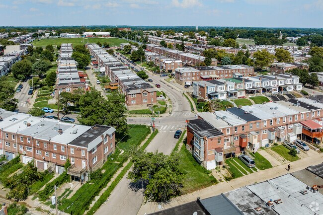 Welcome to Fern Rock. Where rows of elegant homes create a sense of community.