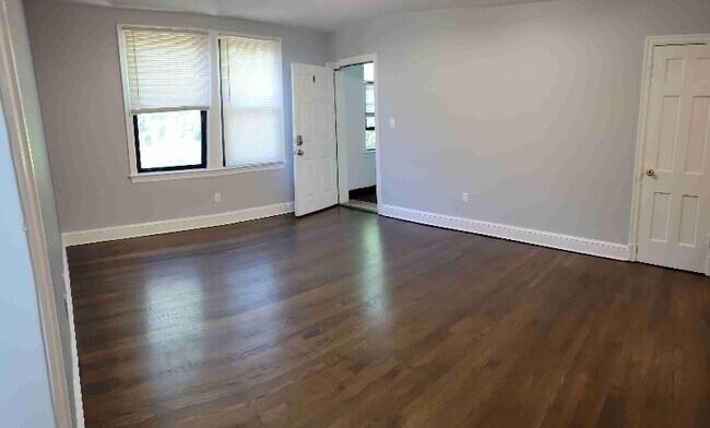 5691 Colorado Ave NW unit 3, Washington, DC 20011 - photo 2