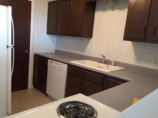 1400 N Perkins Rd unit K80, Stillwater, OK 74075 - photo 6