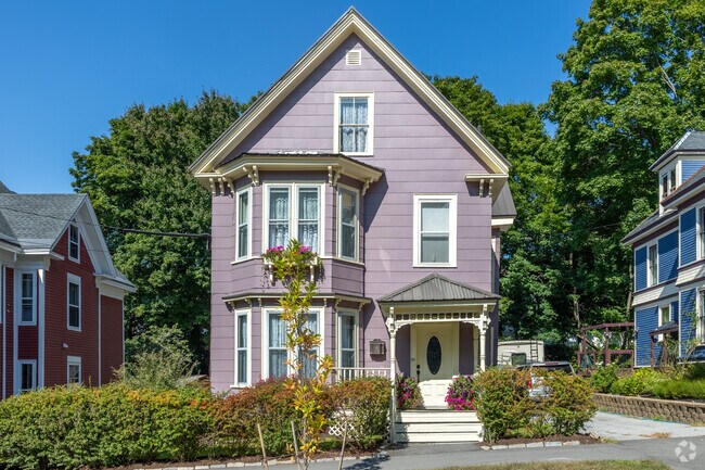 Victorian homes are very common in West Side Village.