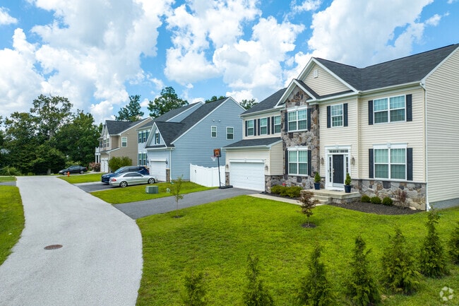 West Elkridge gives incoming residents many housing options to purchase their first home.