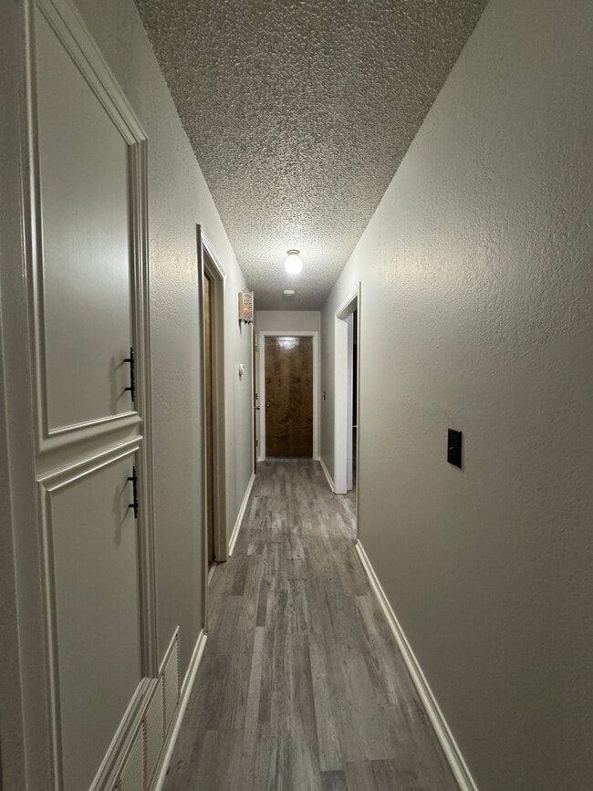 8608 Geneva Ave, Lubbock, TX 79423 - photo 6