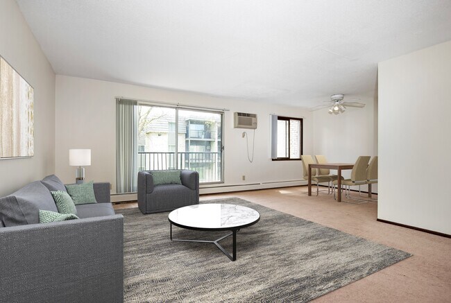 Maplewood, Maplewood, MN 55109 - photo 4