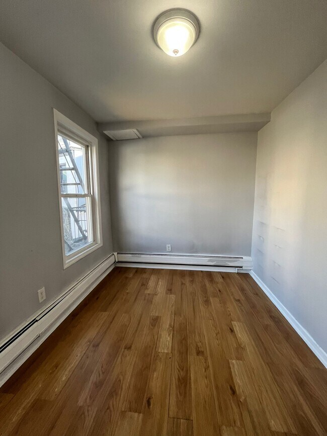 43 Storms Ave unit 2L, Jersey City, NJ 07306 - photo 5