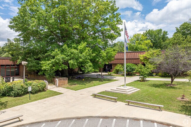 Harding Avenue Elementary School