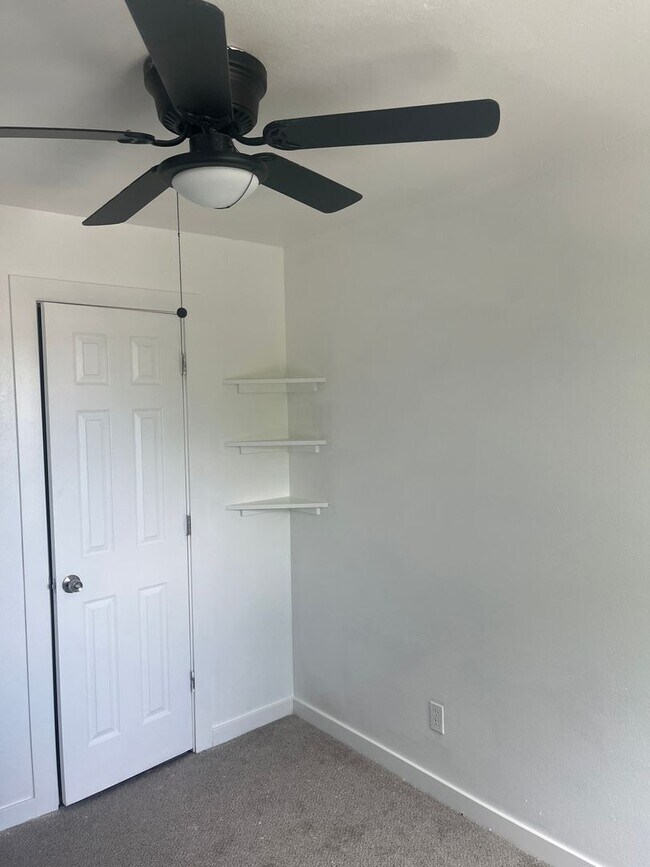 1599 S Ivory Cir, Aurora, CO 80017 - photo 7