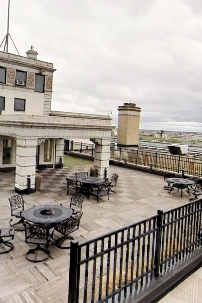 15 E Kirby St Unit 324, Detroit, MI 48202