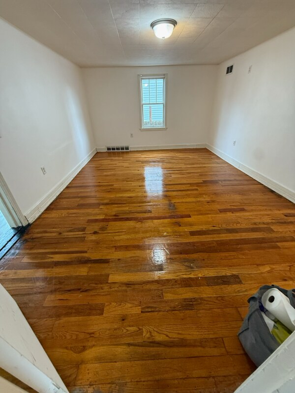 1838 Spohn Ave unit Entire Home, Madison, WI 53704 - photo 5