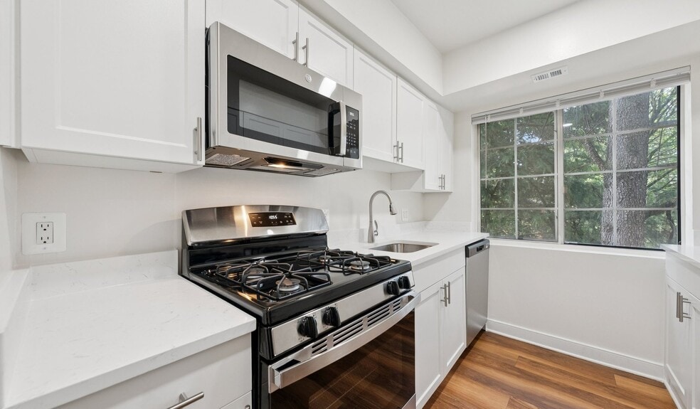 Renovated kitchens with premium finishes are available. Ask the leasing team for more details.