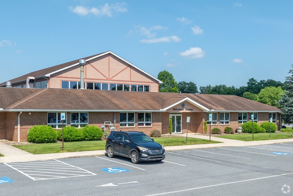 Montessori Academy of Chambersburg