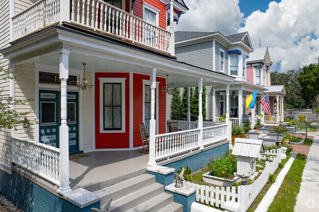 Metropolitan is home to colorful Queen Anne style homes.