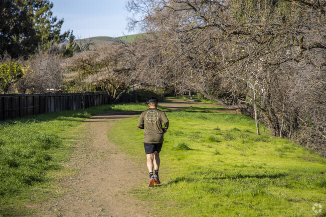 Heather Glen neighborhood is bisected by a beautiful walking trail following Mt. Diablo Creek.