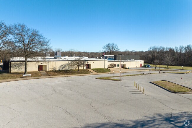 37% of students at Jamestown Elementary School are proficient in Reading.