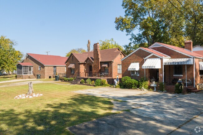 Most residents in Germania Park rent their homes.