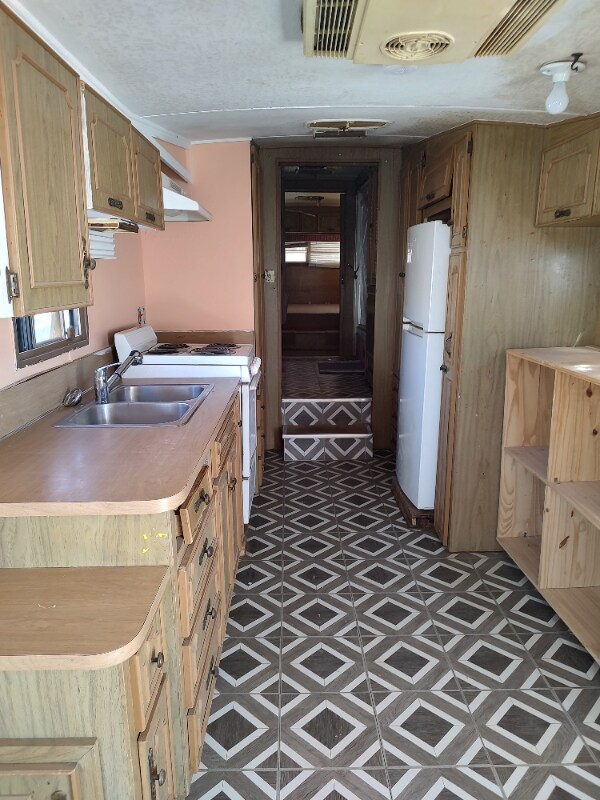 29297 Arizona Ave unit 7, Wellton, AZ 85356 - photo 3