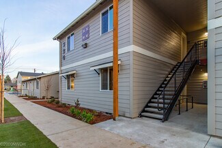 4800 B St, Springfield, OR 97478