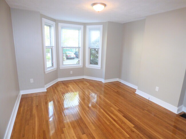 10 Stearns St unit 1, Waltham, MA 02453 - photo 3