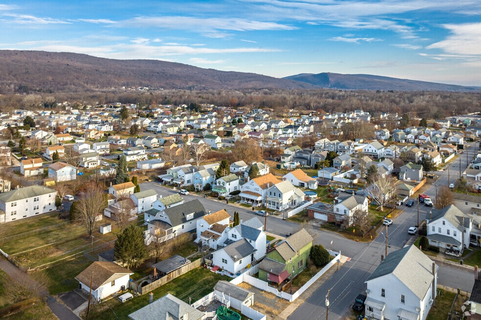 Neighborhood_Exeter_Final_021524