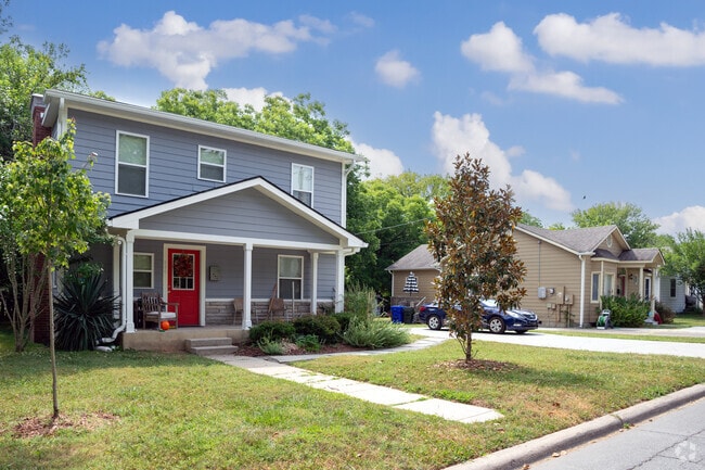 Southern Colonial design elements can be seen in a variety of home styles in the Northside neighborhood.