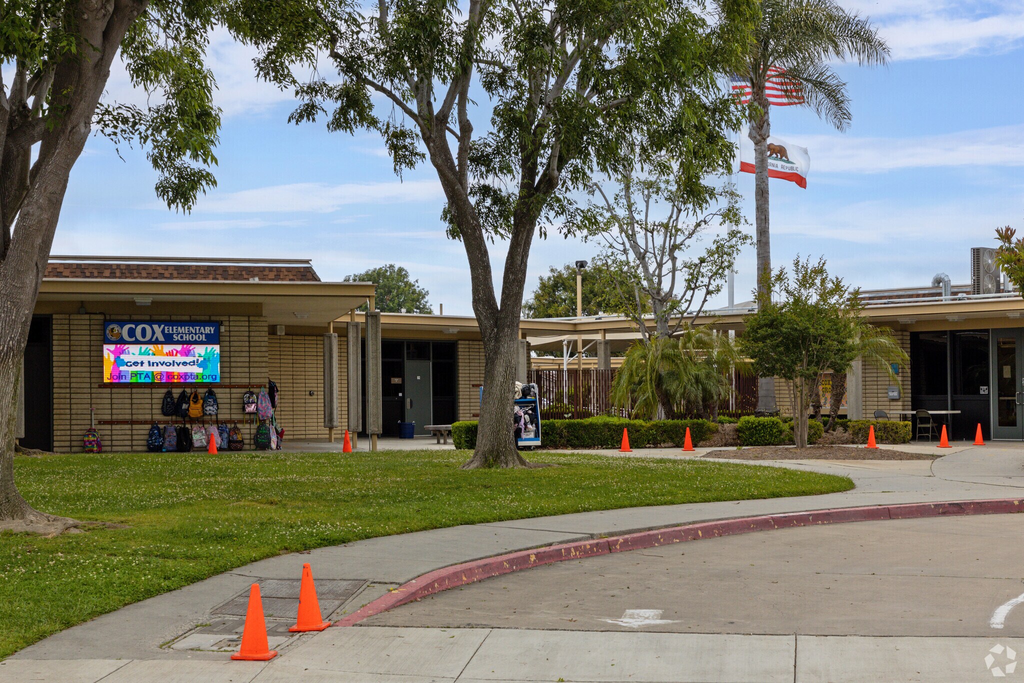 10175 El Corazon Ave, Fountain Valley, CA 92708