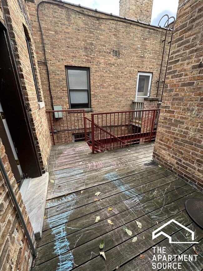 894 Green Bay Rd unit A01, Winnetka, IL 60093 - photo 6