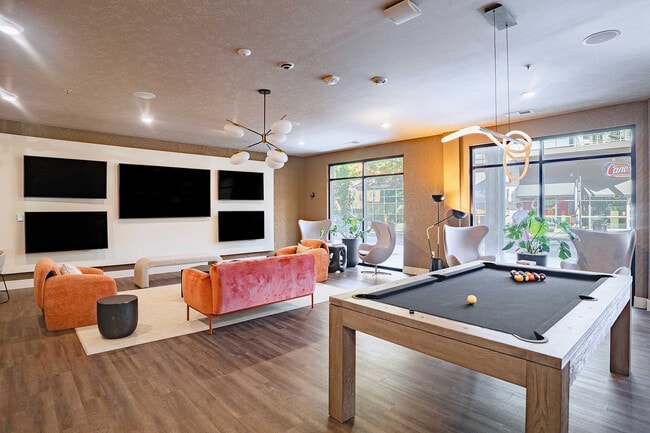 Gateway Lofts Cincinnati, Cincinnati, OH 45219 - photo 2