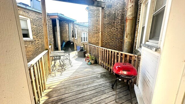 1147 W Lunt Ave unit 3, Chicago, IL 60626 - photo 6