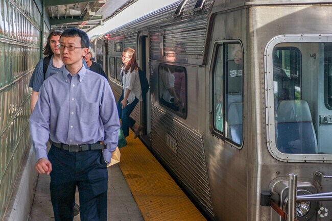 Get to Philadelphia from Collingswood Station on the PATCO speedline.