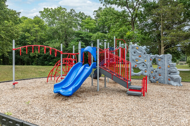 All Saints Academy is located in Grand Rapids, Michigan.