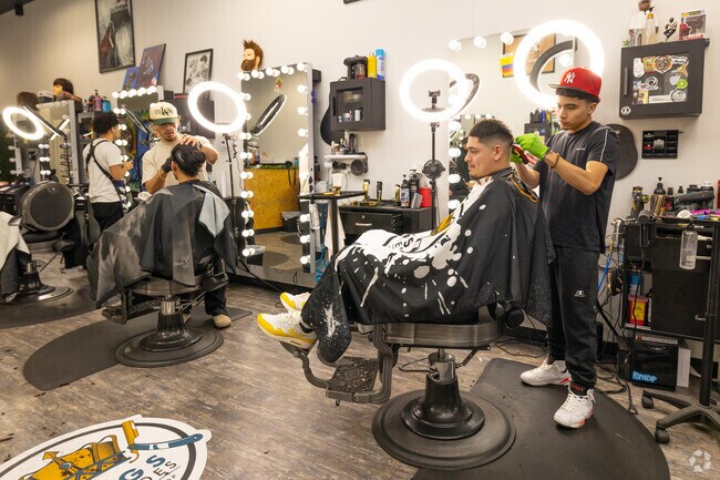 Grab a trim and hang out at King of Blades in Farmingville.
