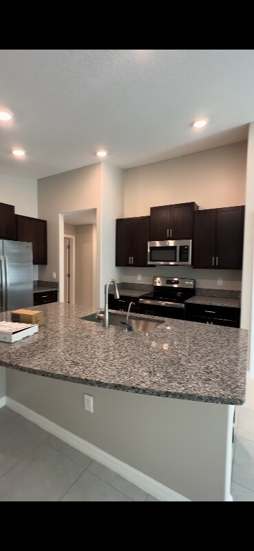 12727 Maple Bonsai Dr, Riverview, FL 33579 - photo 3