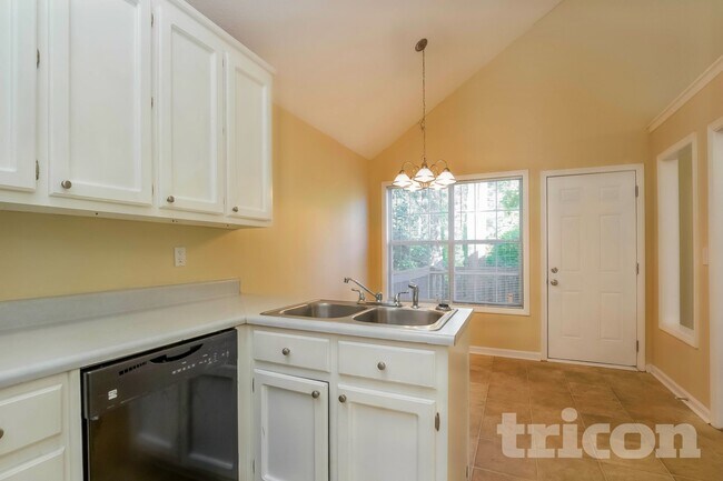 5390 Springbrook Dr SW, Powder Springs, GA 30127 - photo 5