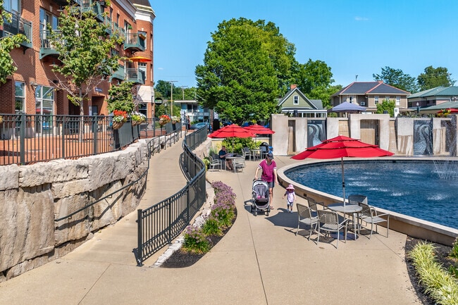 Gahanna downtown and Creekside Park are situated 10 minutes away from Preserve South.