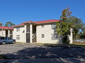 3416 Chicot St, Pascagoula, MS 39581